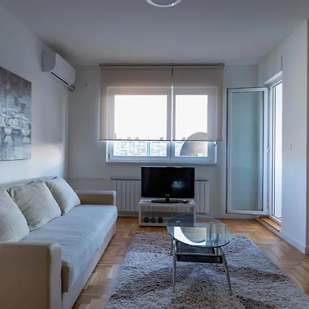 Novak Lux Apartment *